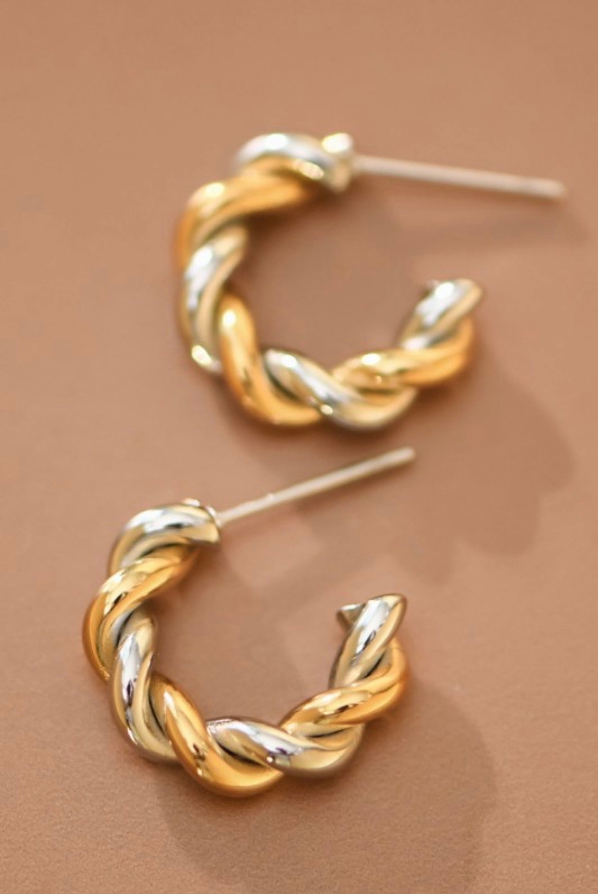 2 TONE TWIST HOOPS - 18K GOLD PLATED