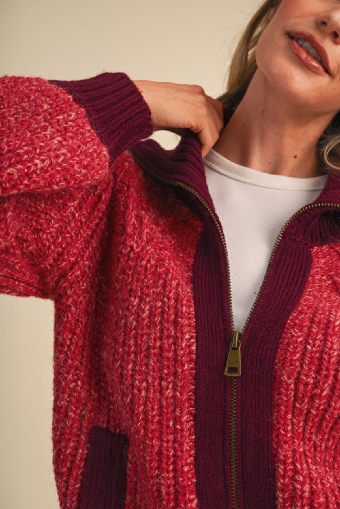 PERRI ZIP CARDIGAN - CHERRY RED