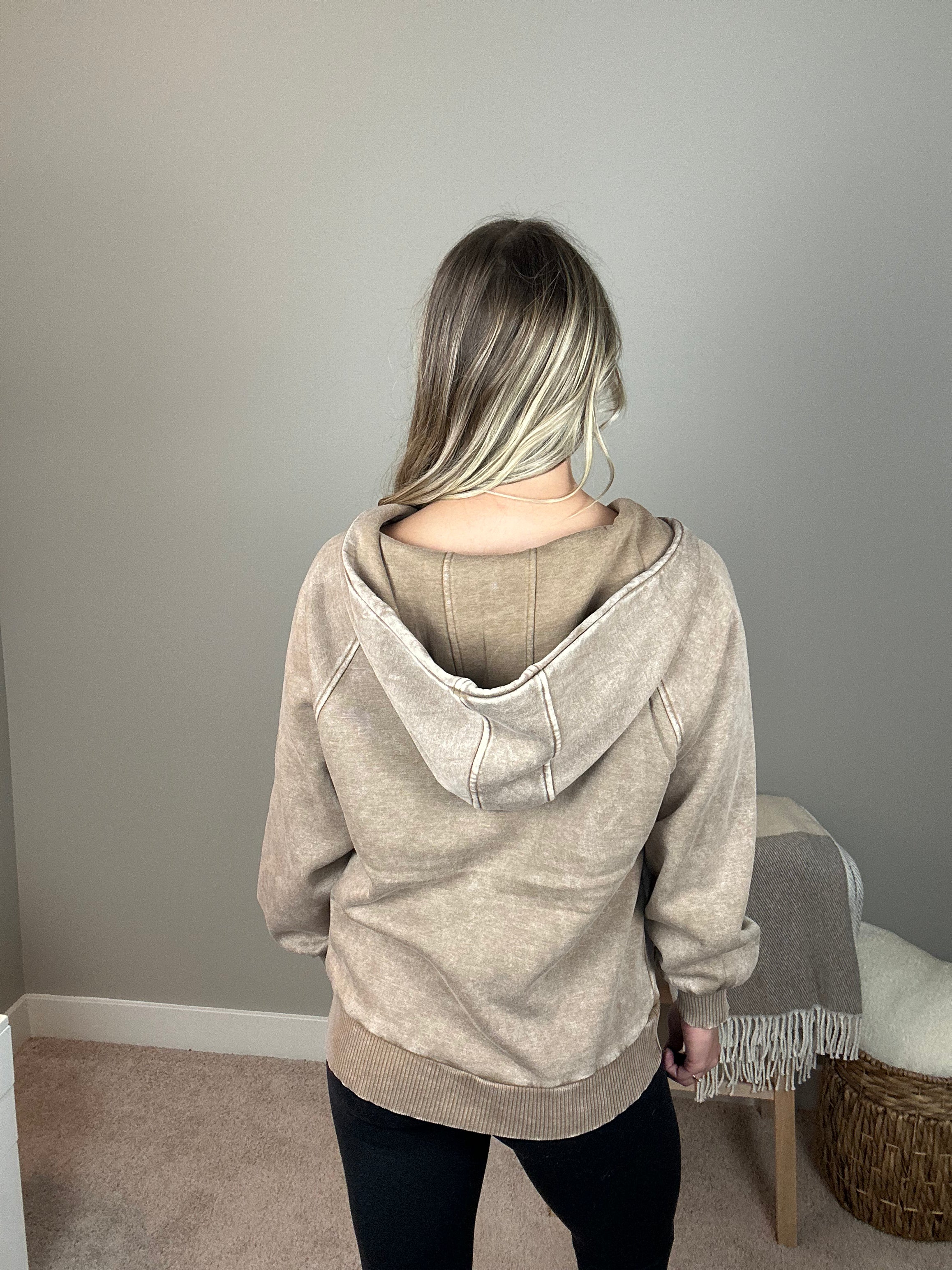 RYAN PLUSH HOODIE - DEEP CAMEL - CĀPA Boutique