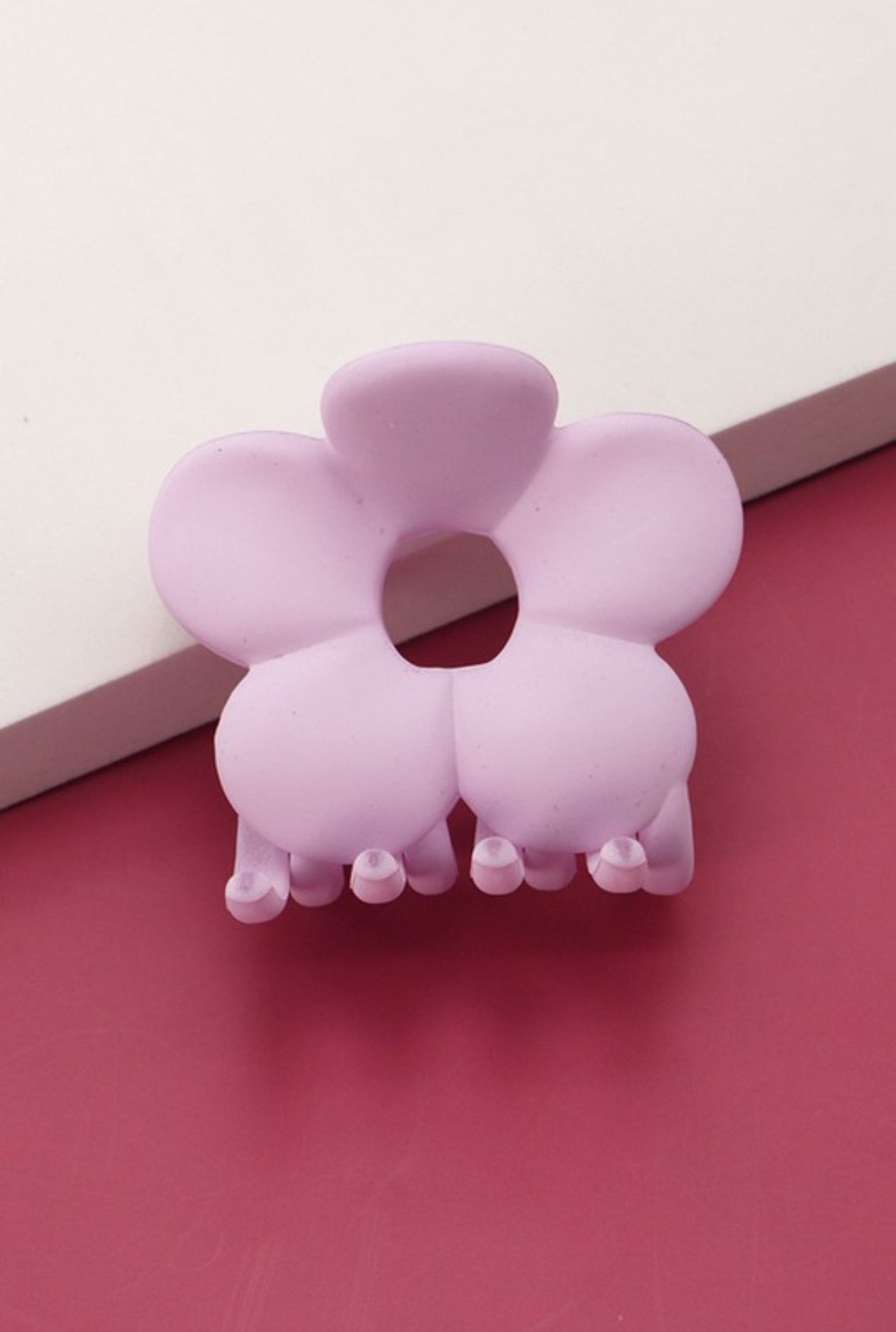 MATTE FLOWER HAIR CLIPS